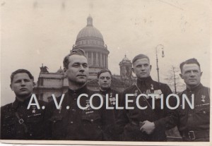 Герои Советского Союза - Ленинградские партизаны. Май 1942 г