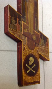 Большое распятие в окладе
