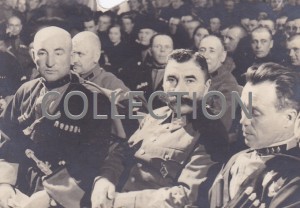 Маршал Будённый,комкор Косачёв,див.ком.Байчаров.Москва.1937