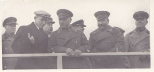 Ворошилов,Будённый на манёврах частей МВО. 1937 г. 5 фото.