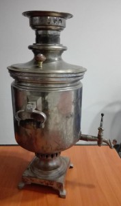 Самовар банка Б.Г. Тейле с сыновьями. 1910-е гг.