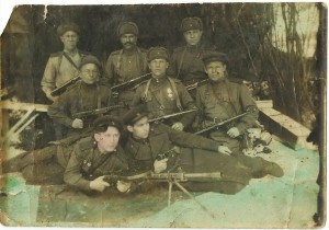 Военные с Пулеметом  Дегтярева и Автоматами ППС !!!!!!!!!!!!