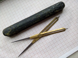 К.Белау Санкт-Петербург циркуль в каробочке Люкс