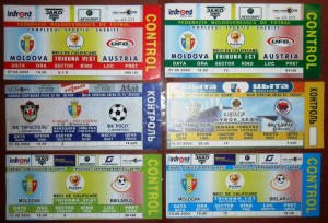 Футбольные билеты.