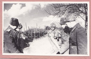 Спасённое знамя. 2 фото.