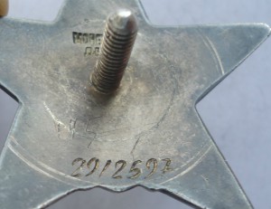 КЗ № 2912597 с пробивкой. Описана на Мондворе.