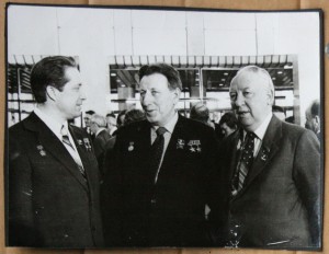 Дважды ГСС космонавт Аксёнов дважды ГСТ Уткин Приезжев