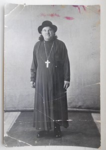 Фото священник