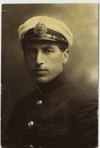 Морские Офицеры, 2 фото. Кокарды. Ранние Советы.