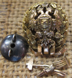 Знак Академии в золоте.Фрачник