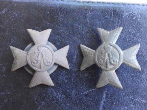 Знаки 3 арт. бригады.