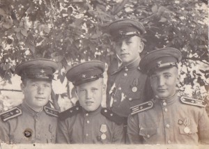 Курсанты-связисты. Шифровка "И".