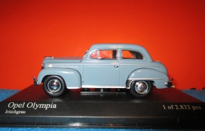 Opel Olympia (Москвич400) 1:43 (Minichamps)