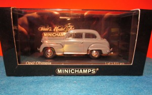 Opel Olympia (Москвич400) 1:43 (Minichamps)