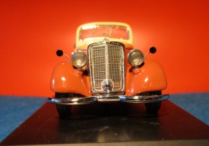 Mercedes 170V Cabrio  1:43 (Schuco)