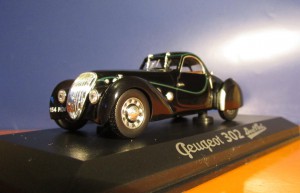 Peugeot 302 Darl Mat 1:43 (NOREV)