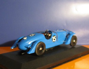 DELAHAYE  135S #15 Winner Le Mans 1938 (IXO)