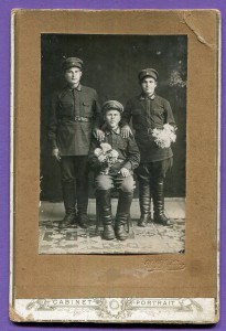 Фото военных с "шифровками"  63