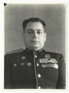 От Сержанта с Редким Знаком до Генерала Артиллерии,Архив.