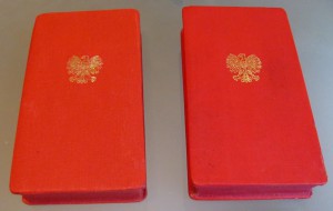 Две коробки к польским орденам!