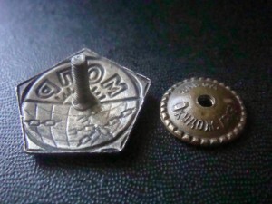 МОПР ( 1921-41гг.)  членский знак