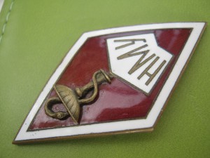 Ромб НМУ Николаевское медицинское училище 60-е