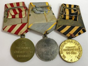 Комлект орденов и медалей с доками на летчика