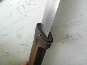 Кинжал.