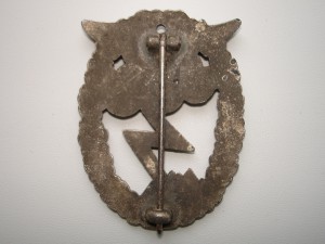 Знак "За наземные бои"