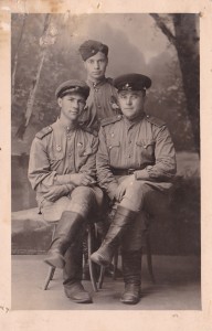 Лот (8 фото) гв.ст.сержанта - кавалера БКЗ.