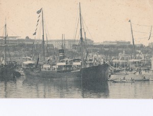 Панорамный вид Одесского порта из 4-х открыток.