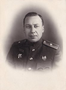 Генерал-майор,кавалер ордена Кутузова и БКЗ. 27.5.1944 г.