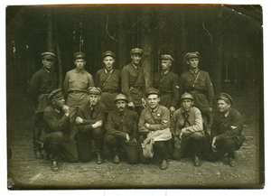 Летчики. БКЗ РСФСР, Нашивки, Каски Адрианы со Звездами !!!!!