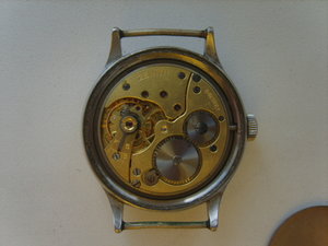 военные ZENITH DH.обслужены.