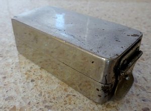 Походная чернильница времён войны.