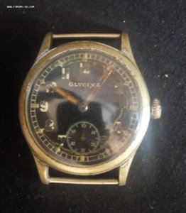 Немецкие военные часы GLYCINE