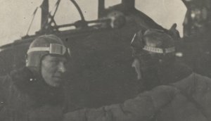 Летчики дерутся 1930-е Из архива Водопьянова М.В.