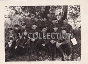 Боевые лётчики-участники боёв с немцами под Воронежем. 1942