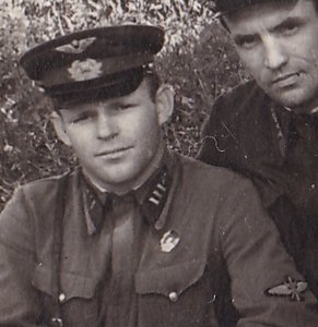 Боевые лётчики-участники боёв с немцами под Воронежем. 1942