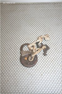 Замочек навесной Артель 26 июня Москва