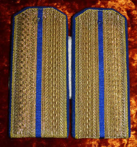 ★ ★ ★ Погоны парадные МОС КГБ 1956 и 1957 ★ ★ ★