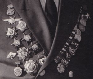 Два генерала. Герой Советского Союза,лётчик. Награды.