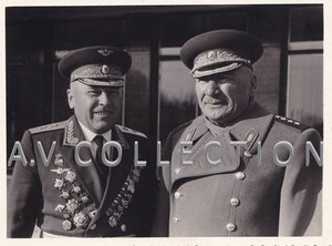 Два генерала. Герой Советского Союза,лётчик. Награды.