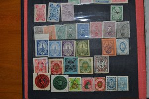 Коллекция марок земской почты (732 марки).