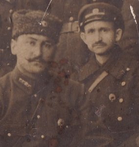 Милиционеры - азиаты. Униформа,знаки. 1920-е гды.