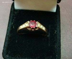 Кольцо - золото 56 - камни - 2