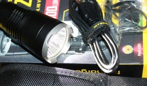 Продам такт. фонарь: NiteCore MH27