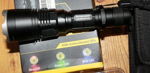 Продам такт. фонарь: NiteCore MH27