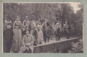 Группа сотрудников Орехово-Зуевского ЧК. Владим.обл. 1920 г.