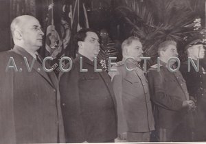 Члены Правительства в почётном карауле. Москва,4.07.1949 г.